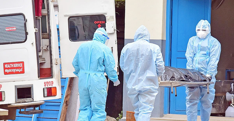 করোনায় একদিনে সাত হাজারের বেশি প্রাণহানি