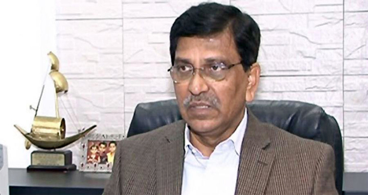 রাষ্ট্রপতির কাছে ক্ষমা চেয়ে বিদেশে যেতে হবে খালেদাকে: হানিফ