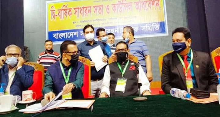 শিক্ষার্থীদের হাফ ভাড়ার বিষয়ে শিগগিরই যৌক্তিক সিদ্ধান্ত : সেতুমন্ত্রী