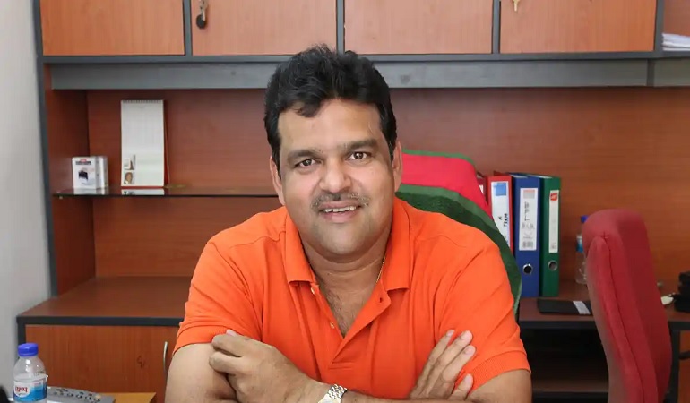 বিসিবি থেকে সরে দাঁড়াচ্ছেন আকরাম খান!