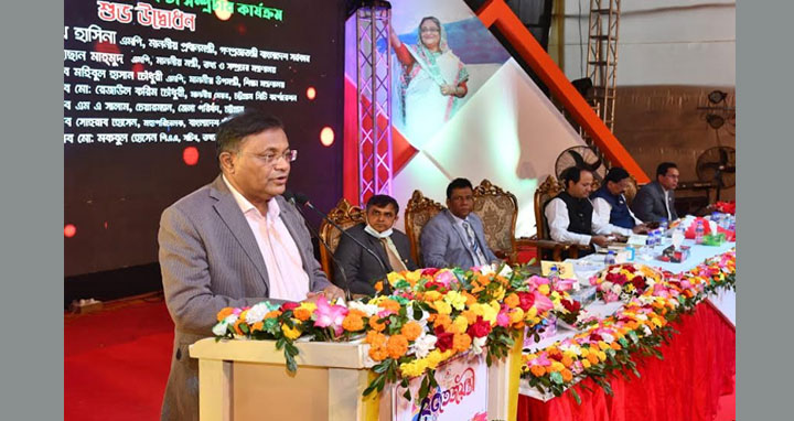 বিএনপি-জামাত নেতিবাচক রাজনীতি না করলে দেশ আরো এগিয়ে যেত : তথ্যমন্ত্রী