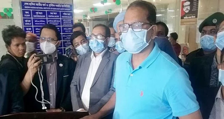 লঞ্চে অগ্নিকাণ্ডে ৪১ জনের মৃত্যু : স্বাস্থ্য সচিব