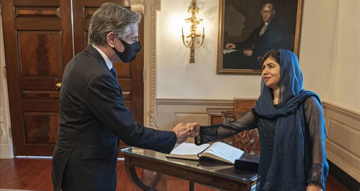 মালালার সঙ্গে ব্লিনকেনের সাক্ষাৎ