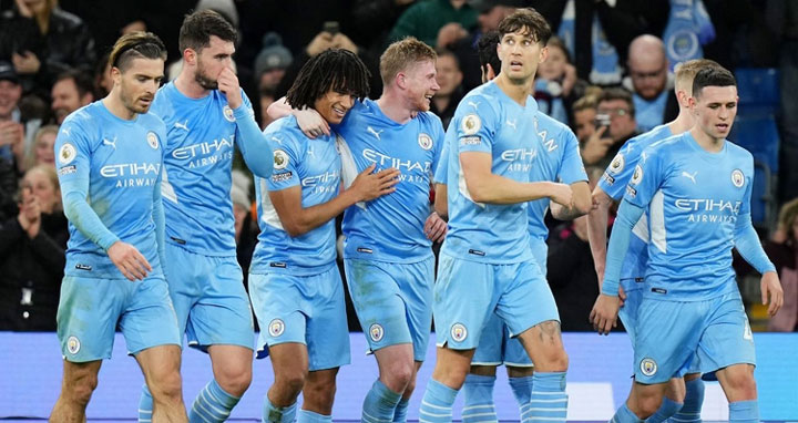 লিডসের জালে ম্যান সিটির ৭ গোল