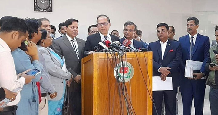অর্থনৈতিক কারণে সরকার ইভিএম দিতে পারছে না : সিইসি