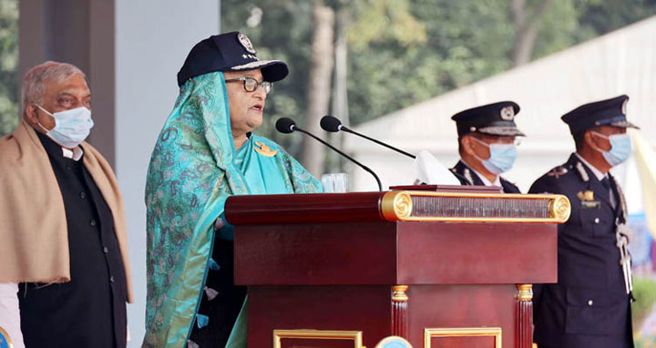 পুলিশ বাহিনীকে জনগণের আস্থা অর্জন করতে হবে : প্রধানমন্ত্রী