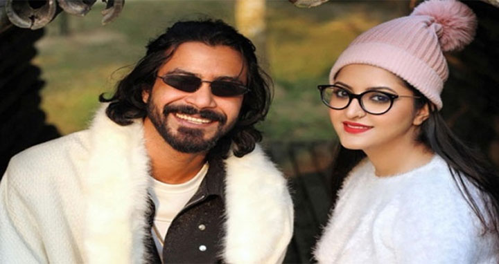 আবারও এক ছাদের নিচে রাজ-পরী