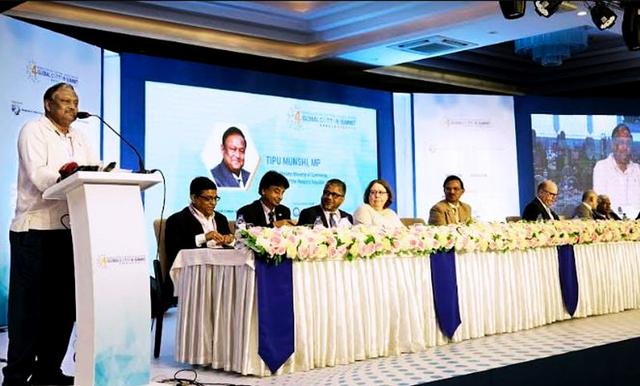 মার্কিন যুক্তরাষ্ট্র থেকে ডিউটি ফ্রি তুলা চাইলেন বাণিজ্যমন্ত্রী