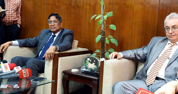 ৫ ডলারের এলপিজি সিলিন্ডার বিদেশে ২৫ ডলারে বিক্রি হচ্ছে: কৃষিমন্ত্রী