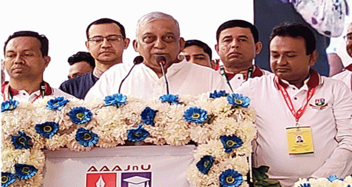 শেখ হাসিনা গণতান্ত্রিক প্রক্রিয়ায় বিশ্বাসী : স্বরাষ্ট্রমন্ত্রী
