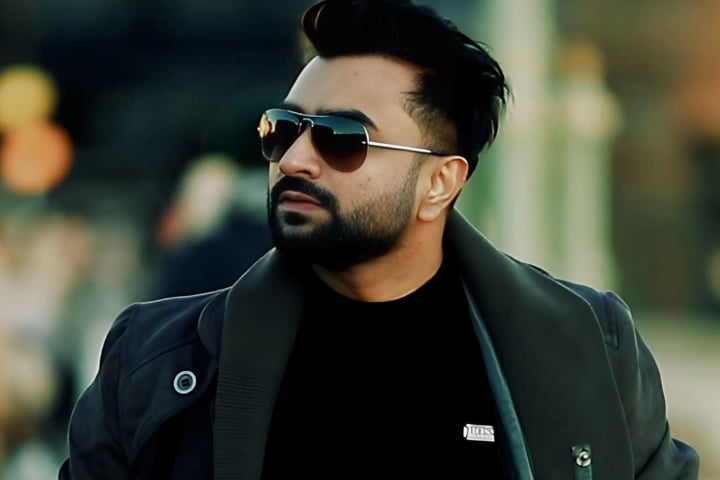 ভাইরাল ইমরানের ‘ঘুম ঘুম চোখে’