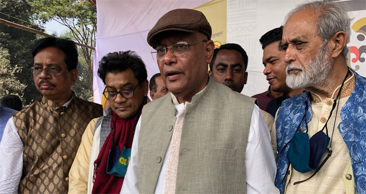 পাঠ্যপুস্তক নিয়ে একটি মহল বিভ্রান্তি ছড়াচ্ছে : তথ্যমন্ত্রী