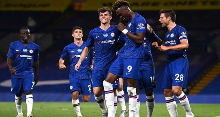 দলবদলে চেলসির চমকে বিস্মিত লিভারপুল ও ম্যানসিটির কোচ