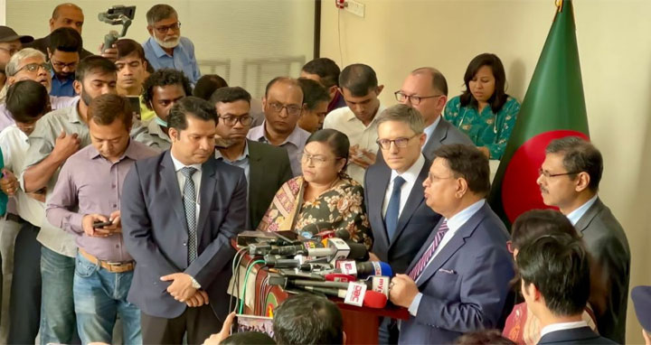 সম্পর্ক আরও শক্তিশালী করতে শোলের ঢাকা সফর : পররাষ্ট্রমন্ত্রী