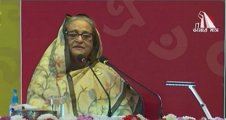 আমাদের সাহিত্যের আলাদা একটা মাধুর্য আছে : প্রধানমন্ত্রী