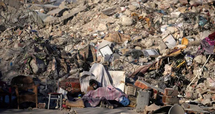 ভূমিকম্প : সিরিয়ায় উদ্ধারকর্মী হয়ে গেল ৩০০ রুশ সেনা