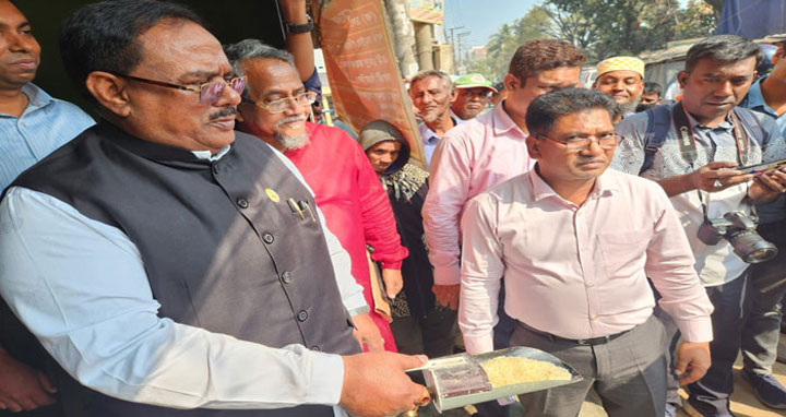 ৫০ লাখ লোক ১৫ টাকা কেজি দরে চাল পাবেন : খাদ্যমন্ত্রী