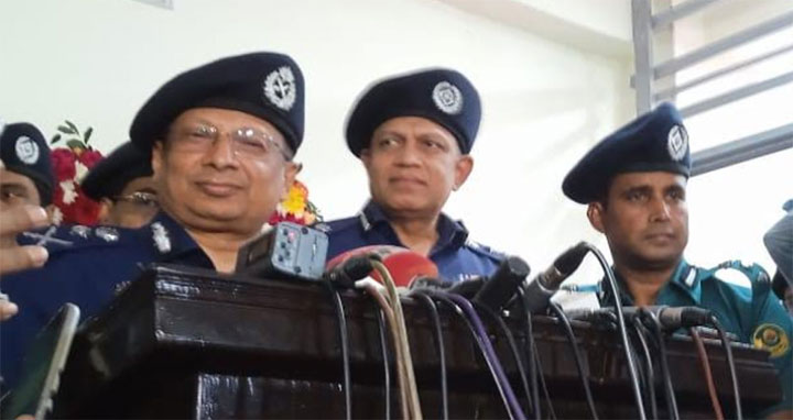 আরাভ খানের বিরুদ্ধে ইন্টারপোলের রেড নোটিশ জারি : আইজিপি