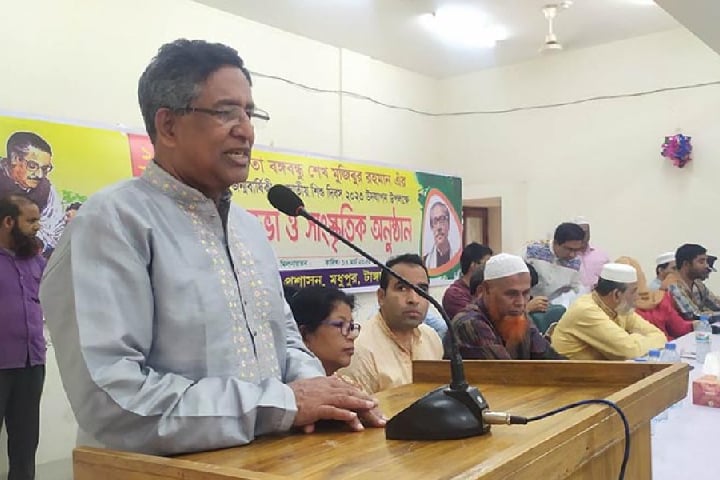 সংবিধানের বাইরে আমাদের কিছুই করার নেই : কৃষিমন্ত্রী