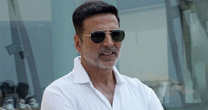 শুটিং সেটে চোট পেলেন অক্ষয়