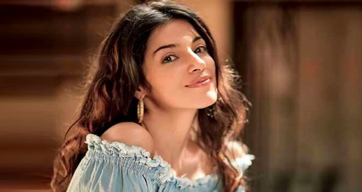 অ্যাকশন দৃশ্যের শুটিং করতে গিয়ে আহত অভিনেত্রী দিব্যা