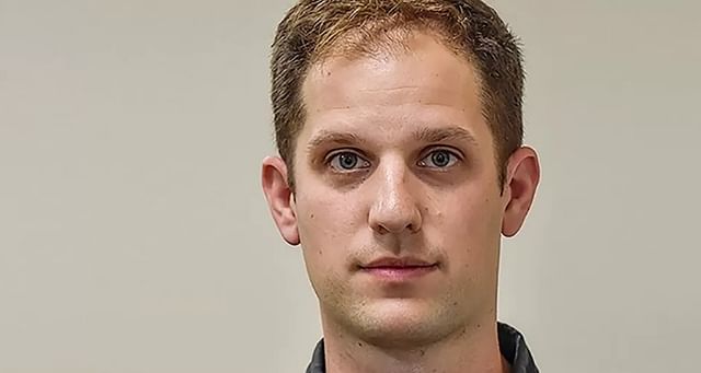 গুপ্তচরবৃত্তির অভিযোগে মার্কিন সাংবাদিককে আটক করেছে রাশিয়া