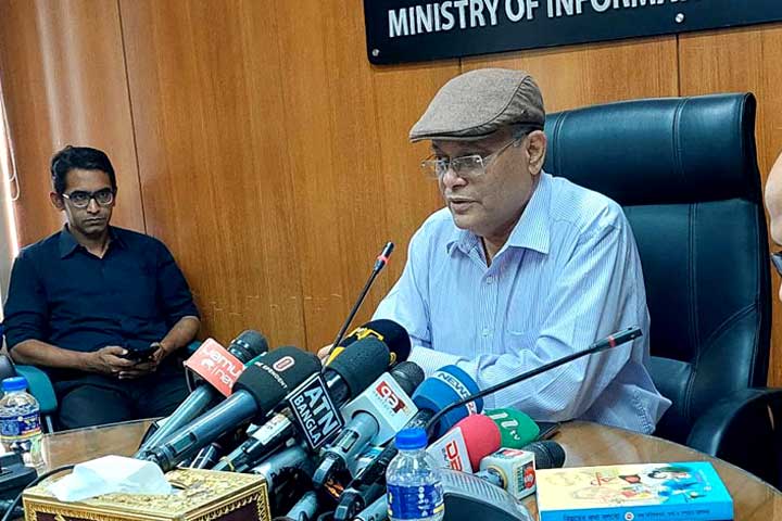 বিএনপির মধ্যে ভয়ংকর সংকট চলছে : তথ্যমন্ত্রী