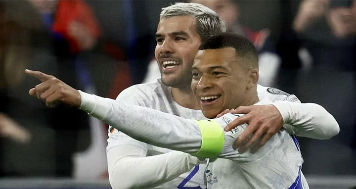 এমবাপের জোড়া গোলে নেদারল্যান্ডসকে উড়িয়ে দিল ফ্রান্স