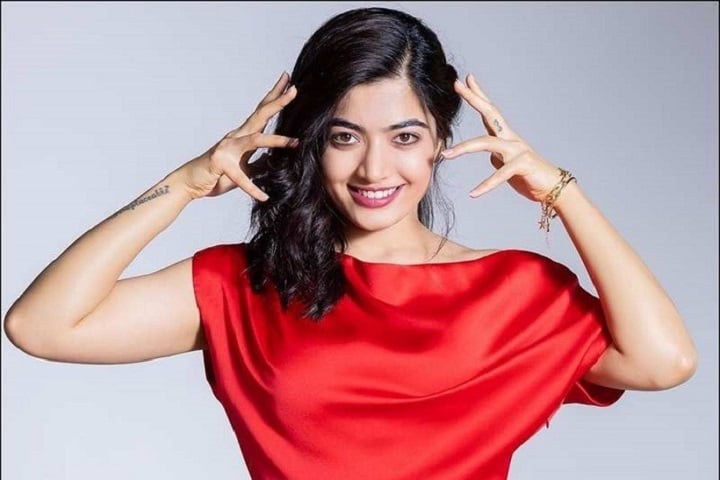 ভক্তের বিয়ের প্রস্তাবে চমকিত রাশমিকা