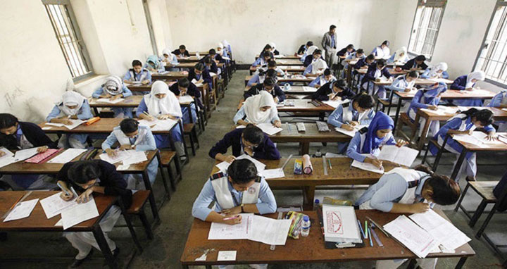 এসএসসি ও সমমানের পরীক্ষা শুরু