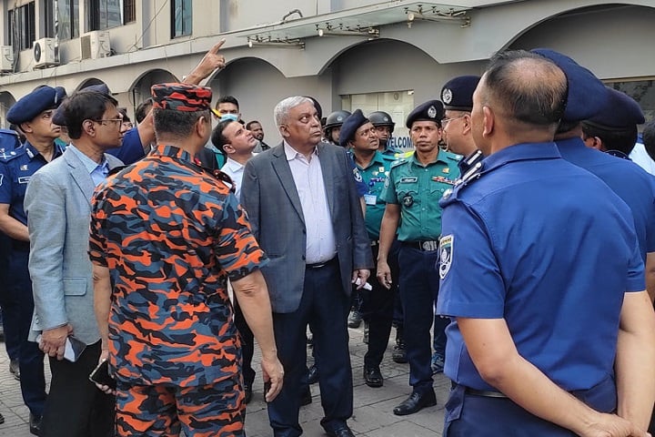 ঝুঁকিপূর্ণ মার্কেটগুলোর বিরুদ্ধে ব্যবস্থা নেওয়া হবে : স্বরাষ্ট্রমন্ত্রী