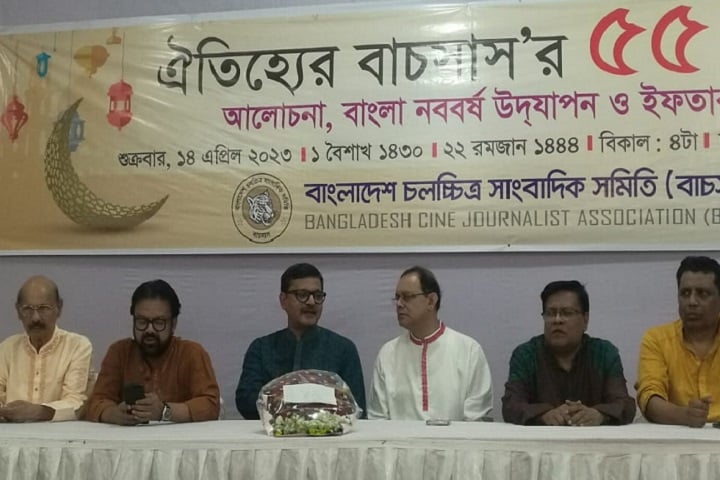 অভিনেতারা এখন চেয়ার নিয়ে প্রতিযোগিতা করে : নৌপরিবহন প্রতিমন্ত্রী