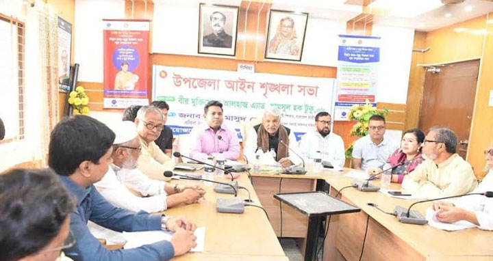 জঙ্গিবাদ লালনকারীদের সম্পর্কে সচেতন থাকতে হবে : ডেপুটি স্পিকার