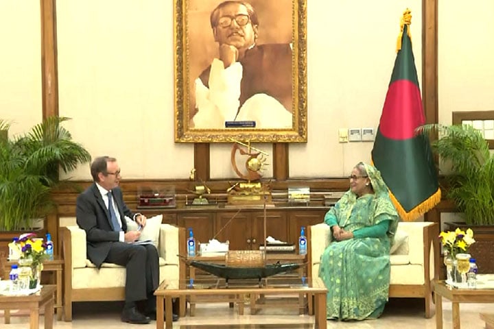 নির্বাচনে ইইউ-যুক্তরাজ্যের পর্যবেক্ষকদের স্বাগত জানালেন প্রধানমন্ত্রী