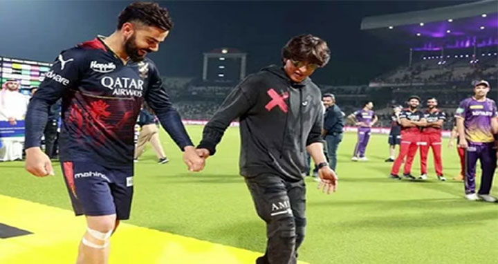 ‘ঝুমে জো পাঠান’ গানে কোহলিকে নাচ শেখালেন শাহরুখ