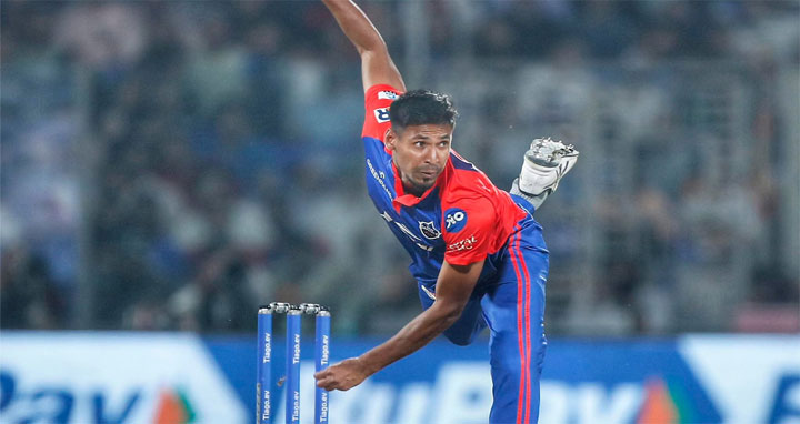 বেঙ্গালুরুর বিপক্ষে দিল্লির একাদশে মোস্তাফিজ