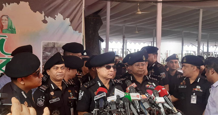 ঈদকে কেন্দ্র করে জঙ্গি হামলার তথ্য নেই : র‌্যাব