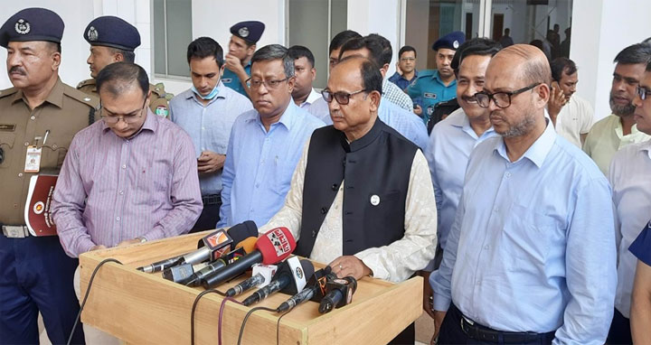 ঈদযাত্রায় টিকিট ছাড়া ট্রেন ভ্রমণের সুযোগ নেই : রেলমন্ত্রী