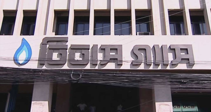 কমেছে গ্যাসের গন্ধ, নিশ্চিন্তে চুলা জ্বালানোর পরামর্শ তিতাসের