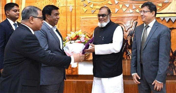 ৪ দিনের সফরে ঢাকায় মরিশাসের প্রেসিডেন্ট পৃথ্বীরাজ