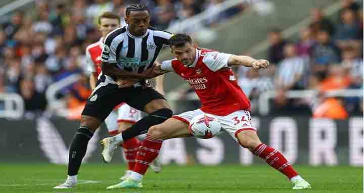 নিউক্যাসলকে হারাল আর্সেনাল