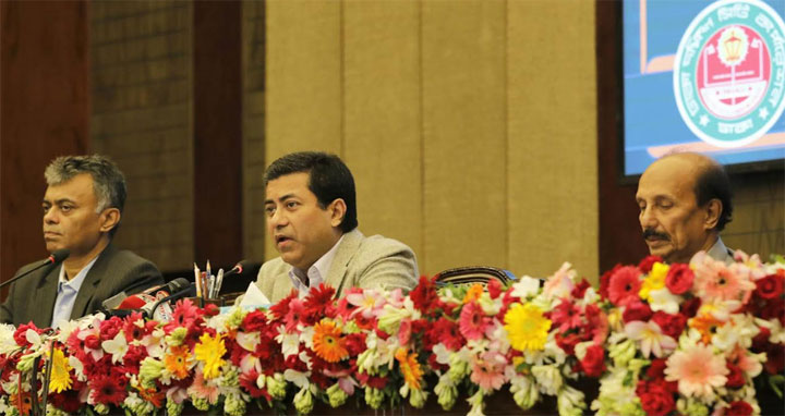 জলাবদ্ধতা নিরসনে আমরা সবচেয়ে বেশি গুরুত্ব দিয়েছি : মেয়র তাপস