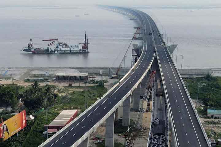 পদ্মা সেতুর পাশে ‘বঙ্গবন্ধু অপেরা হাউজ’ নির্মাণের প্রস্তাব