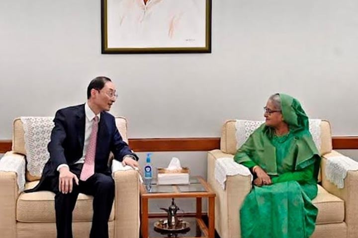 দ্বিপাক্ষিক সম্পর্ক উন্নয়নে বাংলাদেশ-চীন আরও মনোযোগী হওয়া উচিত : প্রধানমন্ত্রী