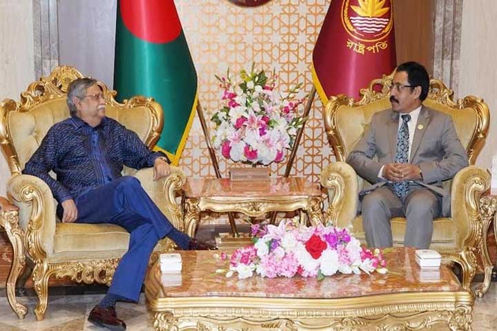 কর্মমুখী শিক্ষা বাড়ানোর তাগিদ রাষ্ট্রপতির