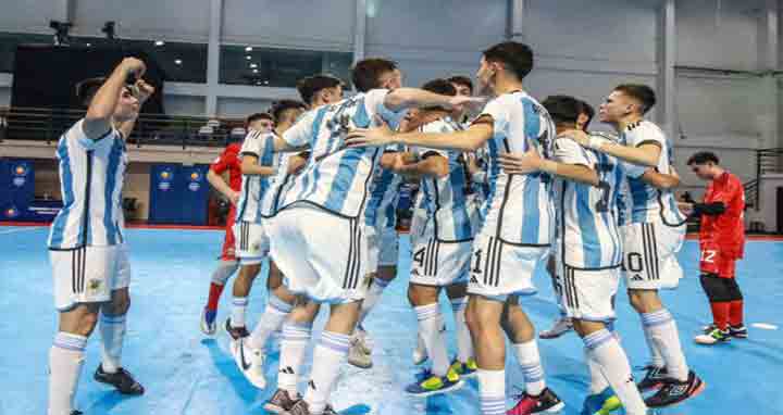 বড় জয়ে সেমিফাইনাল নিশ্চিত করলো আর্জেন্টিনা