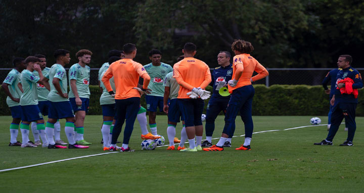 রাতেই মাঠে নামছে ব্রাজিল, জেনে নিন ম্যাচ শুরুর সময়