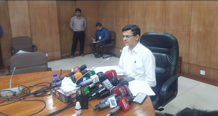 ‘ট্রাফিক ম্যানেজমেন্ট ঠিক রাখতেই ১ দিনের বাড়তি ছুটি’