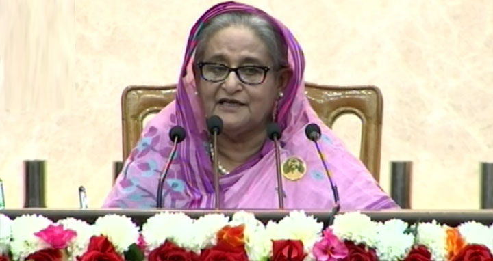 করো খবরদারির কাছে বাংলাদেশ নতজানু হবে না : প্রধানমন্ত্রী