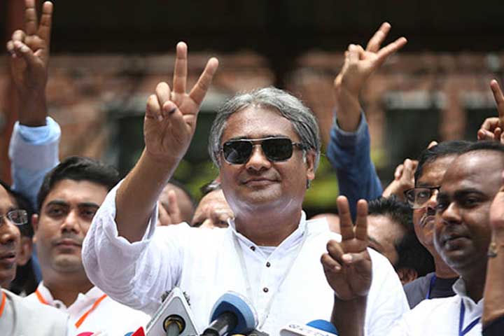 ঢাকা-১৭ আসনের উপনির্বাচনে জয়ী নৌকার আরাফাত